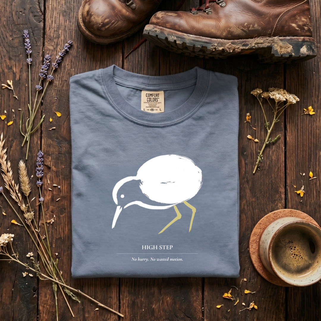 High Step - Minimalist Lesser Yellowlegs T-Shirt T-Shirt